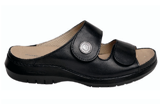 Chinelo Acácia Preto Nursing Care
